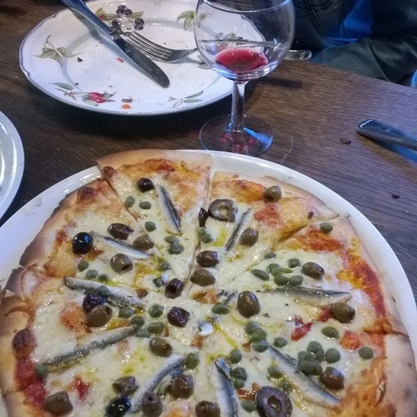 Pizza op een babyborrel