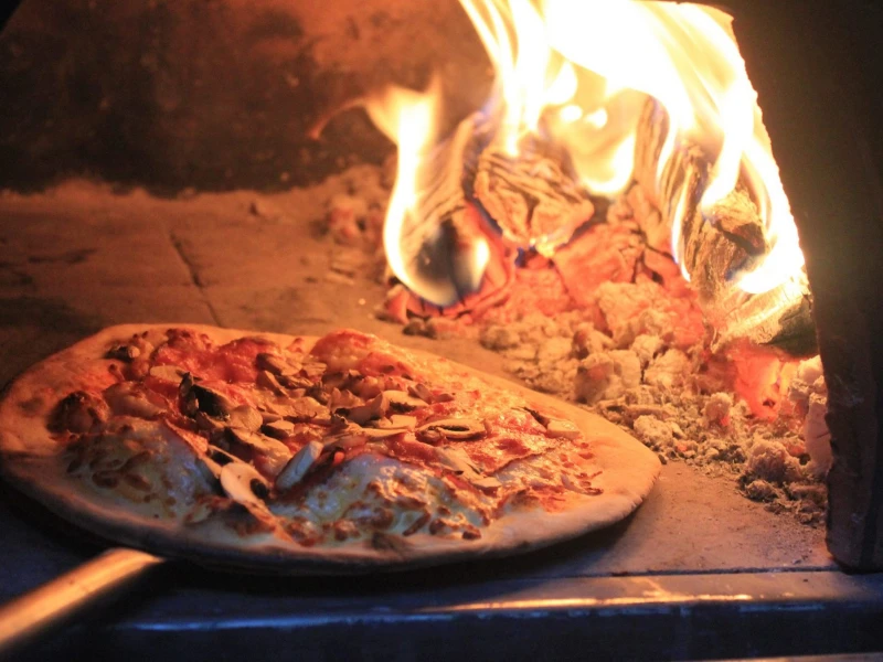 Pizza op een babyborrel